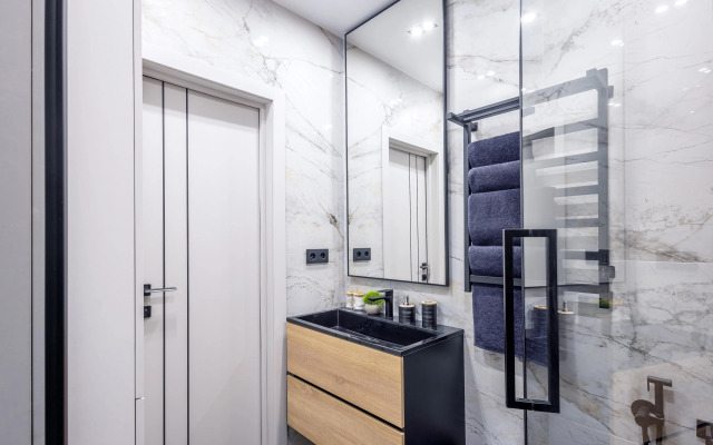 Квартира с бассейном на территории МореСолнцеАпарт