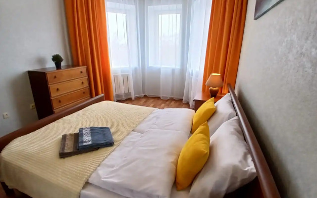 Апартаменты Яркий семейный 2х к апартамент