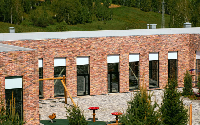 Отель СредиГор