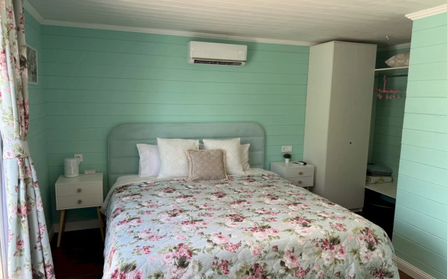 Частный Дом 550 с Тёплым бассейном Сауна Мангал Голубая Бухта