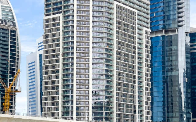 Zada Tower 1br with Excellent Dubai Canal View Apartments