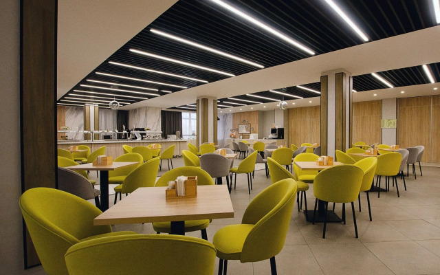 Отель Амакс Сафар