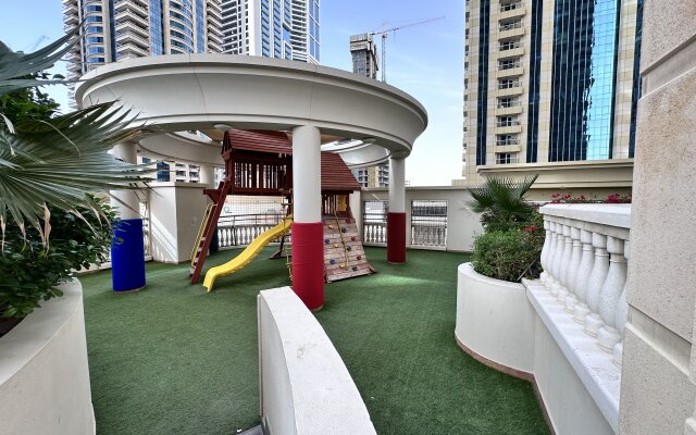 Dubai Marina Crown Apartments