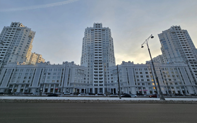 Двухкомнатные апартаменты Stepanenkov для 8 гостей на Татищева 49