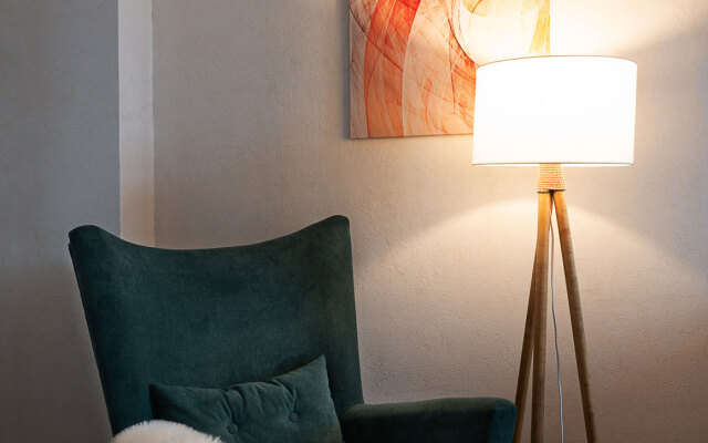 Апартаменты с Видом на Садовую