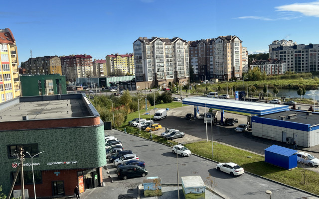 S Vidom Na Ozero V Tsentre Zelenogradska Flat