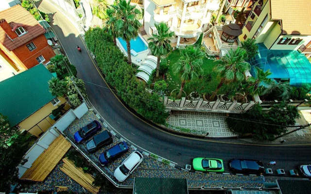 Na Dmitrievoy 5 Flat