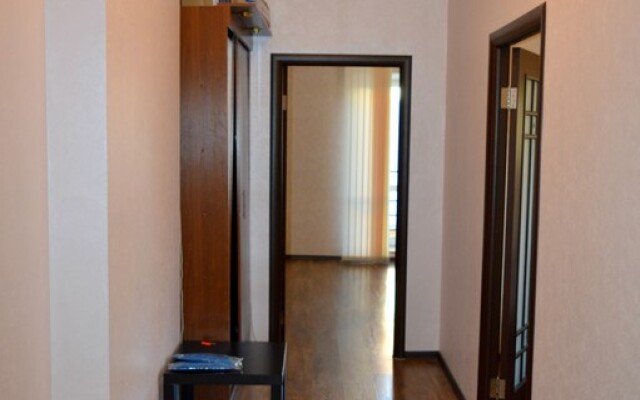 Апартаменты эконом двухкомнатные на Тульской 76