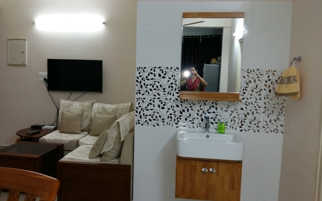 Nucleus Inn Apartments
