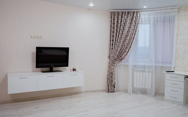 Квартира На  Георгия Димитрова с Дизайнерским Ремонтом