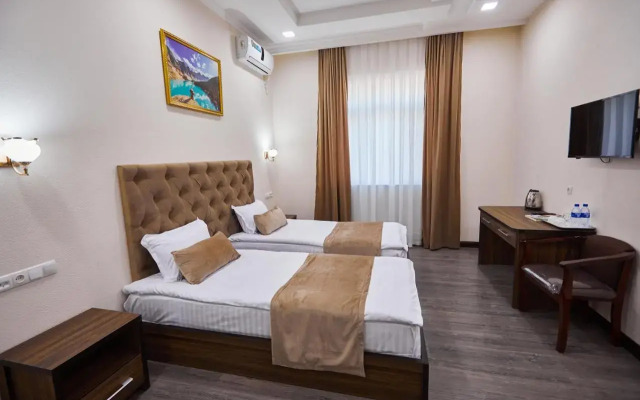 Grand Art Hotel