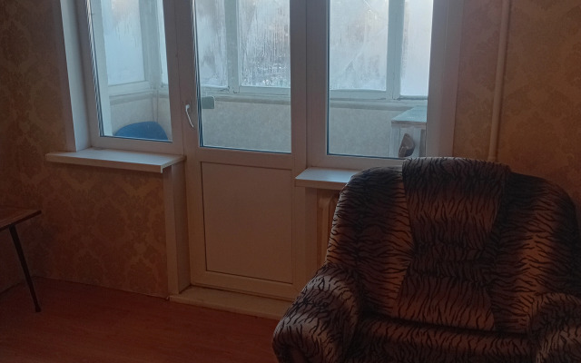 Квартира Двухкомнатная В Центре