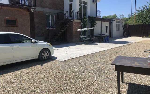 Green Line Guest House