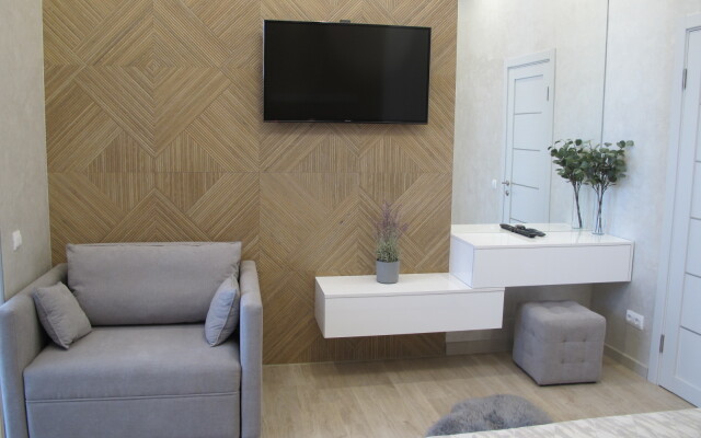 Na Bulvare Nadezhd 4/3 Apartments