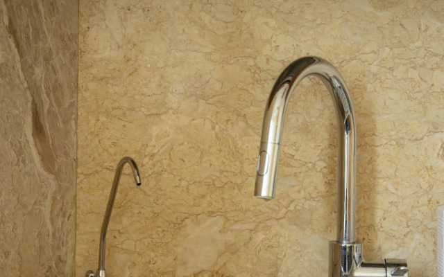 Na Ulitse Kurmangazy 33 Flat