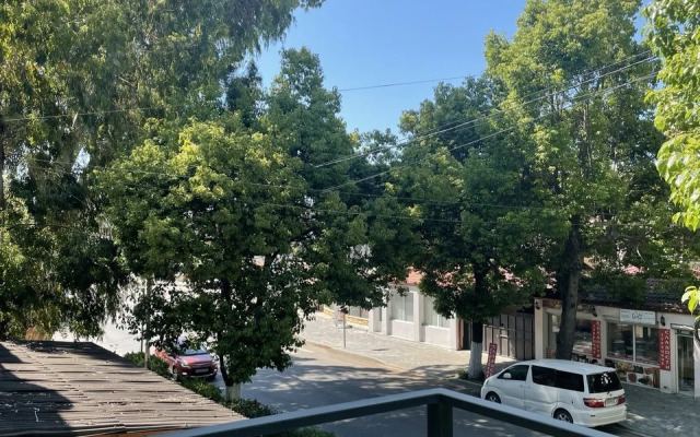 Uyutnaya Studiya ryadom s Morem , v Tsentre Gagry Flat