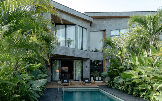 Villa AMO Residence