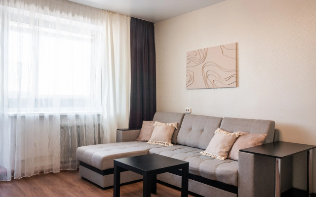 Dvukhkomnatnaya V Tsentre Goroda Flat