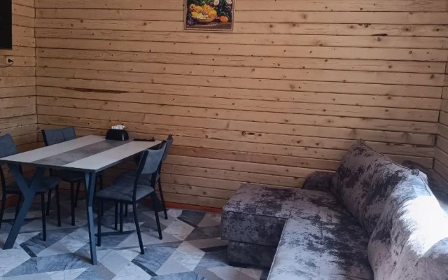 Semeyny Otdykh Guest House