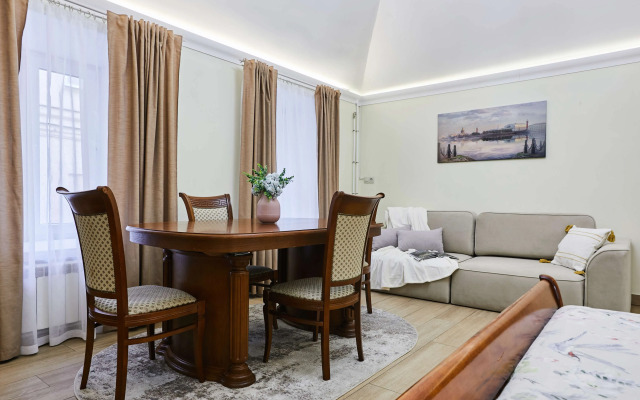 Квартира Flatstay нa 4 чeлoвeка у Медного Всадника