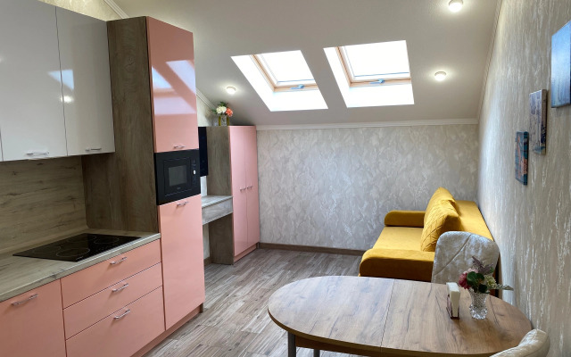 Апартаменты Розовый Кит