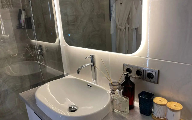 Квартира Уютный Апарт Шик Рядом с Рыбной Деревней