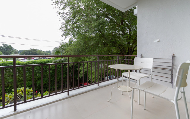 Апартаменты Suite Rote Rawai Beachfront Title Condo