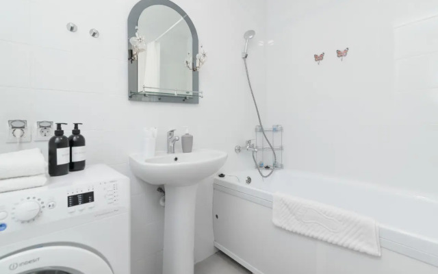 Viktory Apart Na Sosnovoy Ulitse, D.5 Apartment (1)