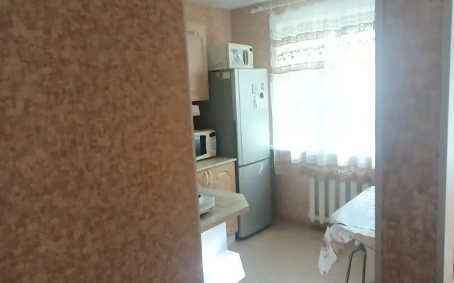 Na Kommunisticheskom Prospekte 1 Flat