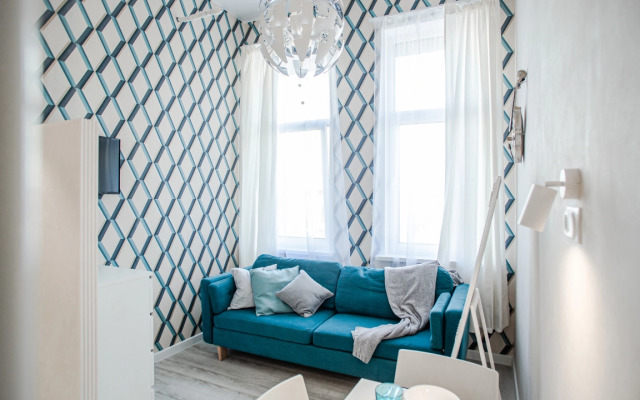 Two-Level Studio Vivaldi ElenaSweetHome Near Tts Moskva and Sadovod