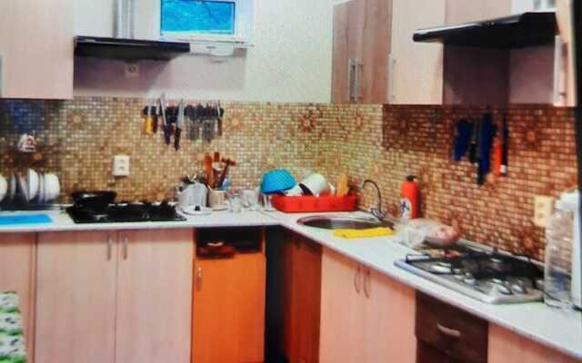 U Dyadi Fedora Guest House