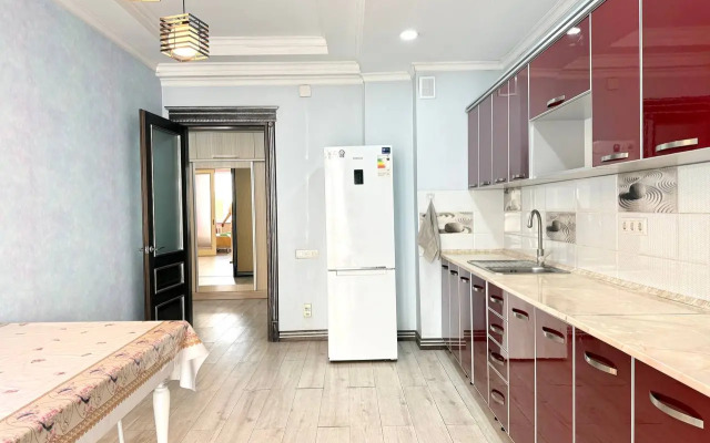 Na Turusbekova 88/2 Flat