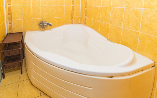 Апартаменты на Алтайской 2/2