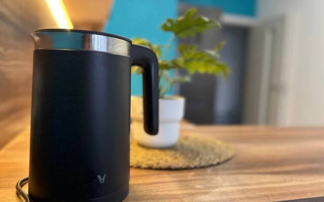 Uyutnaya Kvartira S Balkonom Pyadom S Kadom Flat