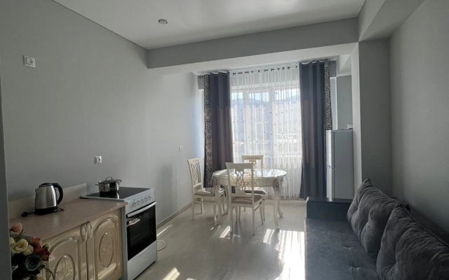 Апартаменты с Видом на Горы и Крепость