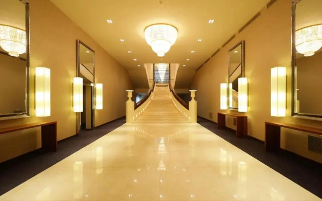 The Blue Water - Bawa Heritage - City Resort Hotel