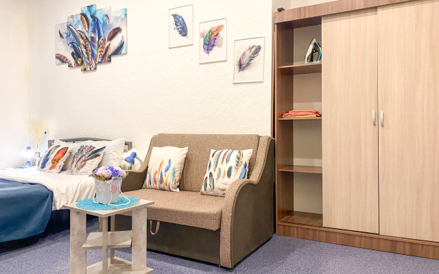 Schastye Zhit V Tsentre Sevastopolya Apartments