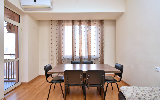 Apartments RentInnYerevan 13 Pavstos Buzand street