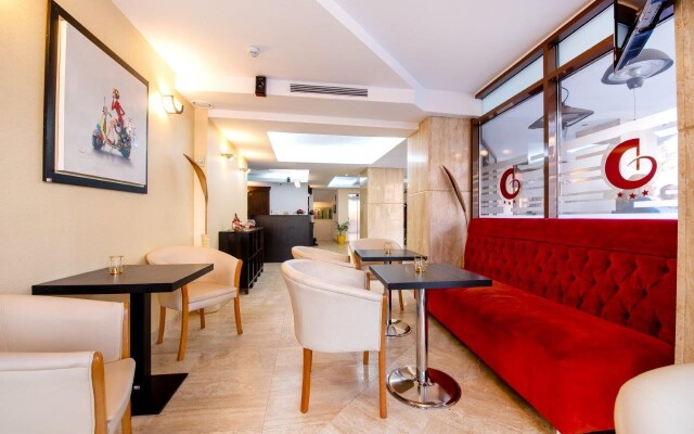Hotel Duke Armeneasca