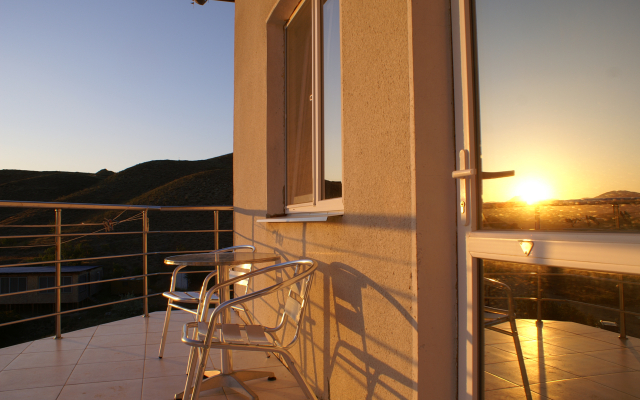 Devyaty Val Living quarters