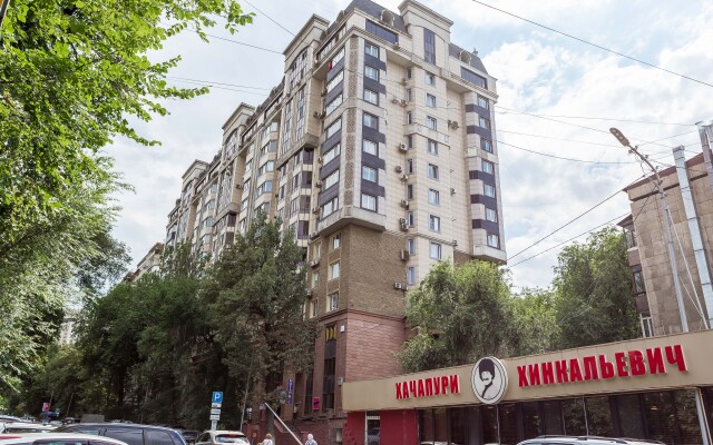 Kvartira Zolotoy Kvadrat Dostyk