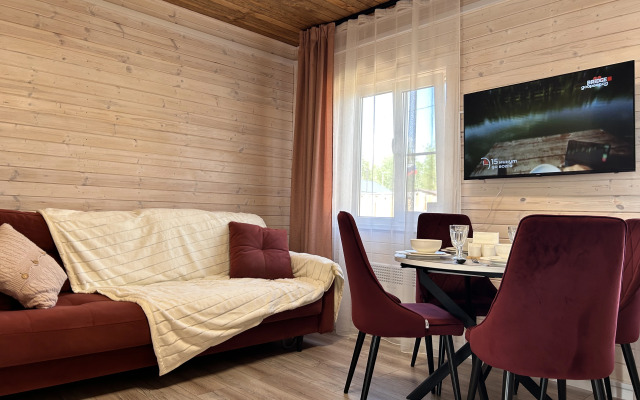 Частный дом Деревенский