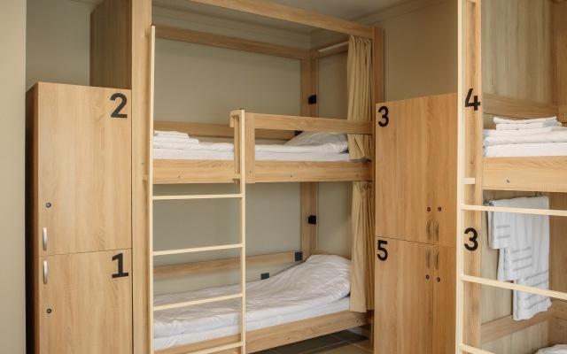 PILLOW Living Quarters