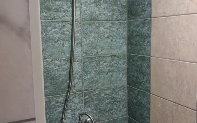 Квартира Уютная студия на двоих на Матросова