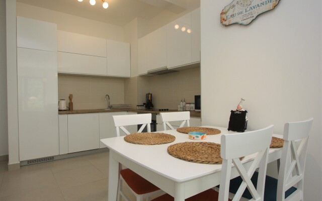 Gorgeous Morinj Resort Apartments