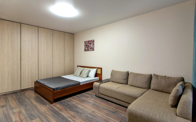 Апартаменты Сутки Уфа на Энтузиастов 16-332