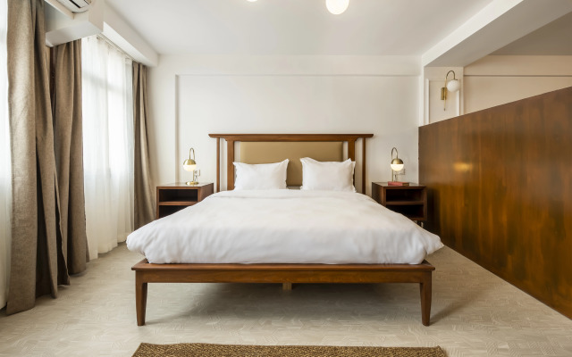 PeraNox Suites 4 Apartments