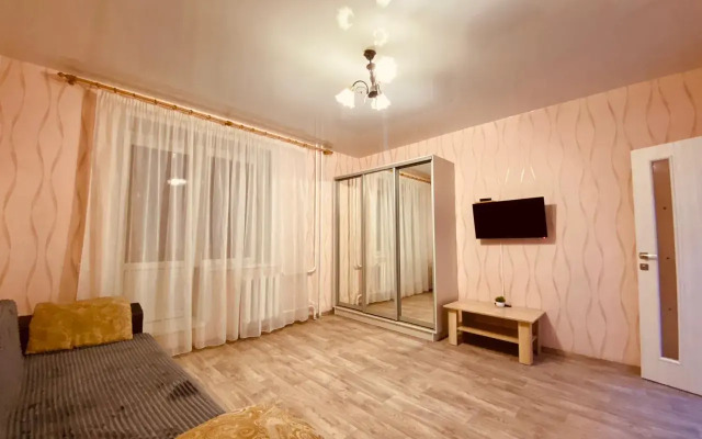 Michurinskaya 142k3 Apartments