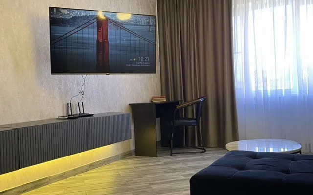 Квартира на 12 Марта 130/1