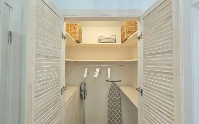 U Ozera Kaban: Stilny Remont I Idealnoye Raspolozhenie! Flat